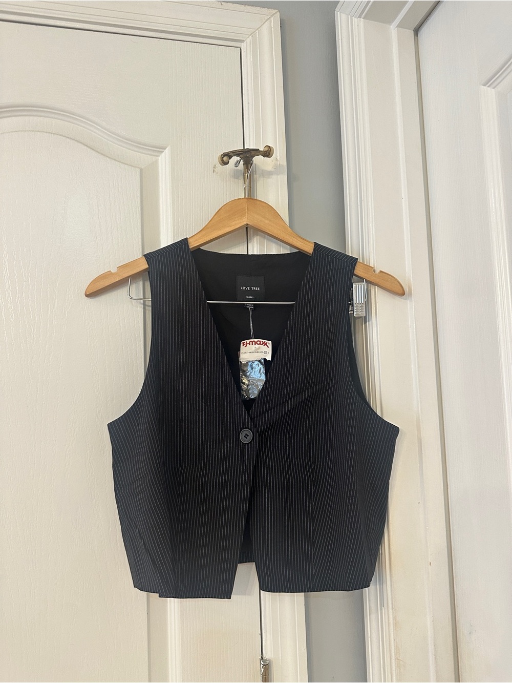 Love Tree Black Pinstripe Women's Vest